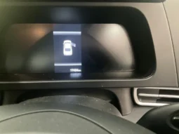 
										2024 Hyundai i30 CN7.V2 MY24 HEV 1.6P DCT White 6 Speed Auto Dual Cl full									