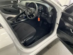 
										2024 Hyundai i30 CN7.V2 MY24 HEV 1.6P DCT White 6 Speed Auto Dual Clutch Sedan full									