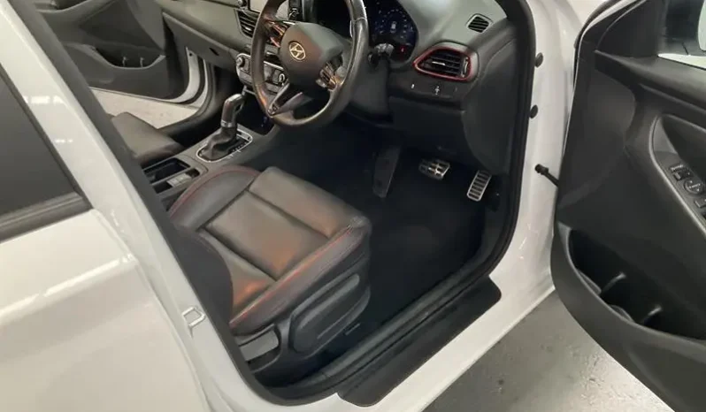 
								2023 Hyundai i30 PD.V4 MY23 N Line Premium White 7 Speed Auto Dual Clutch Hatc full									