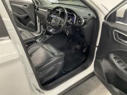 
										2023 MG ZS AZS1 MY23 Excite White 4 Speed Automatic Wagon full									
