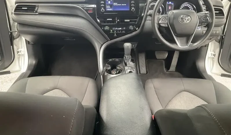 
								2024 Toyota Camry Axva70R Ascent White 8 Speed Automatic Sedan full									