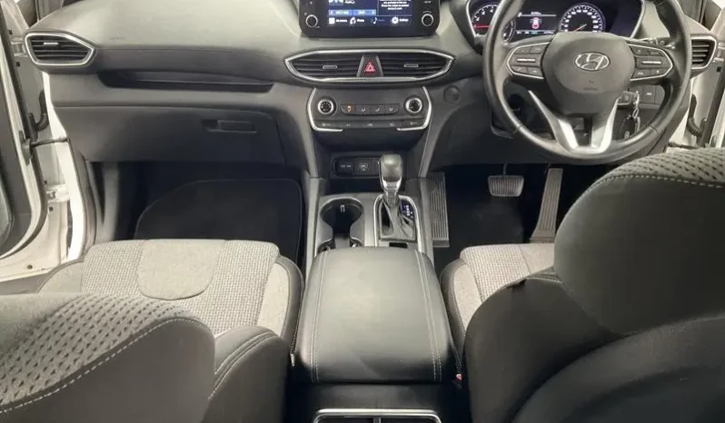 
								2023 Hyundai Santa Fe TM.V4 MY23 MPI (2WD) White 8 Speed Automatic Wagon full									
