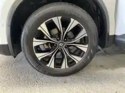 
										2023 Renault Koleos ZGH MY23 Life (4×2) White Continuous Variable full									