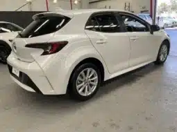 
										2024 Toyota Corolla Mzea12R Ascent Sport White Continuous Variable Hatchback full									