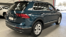 
										2023 Volkswagen Tiguan AX MY23 Update 110TSI Life Green 6 Sp full									