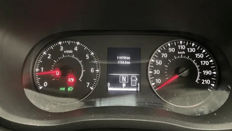 
								2020 Renault Master 110KW Pro White 6 Speed Automatic Van full									