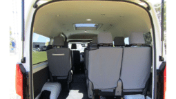 
										2022 Toyota Hiace Commuter GDH322R full									