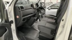 
										2020 Renault Master 110KW Pro White 6 Speed Automatic Van full									