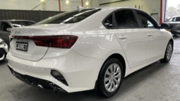 
										2022 Kia Cerato BD MY22 S full									