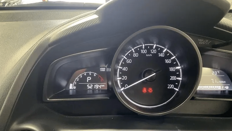 
								2024 Mazda CX-3 CX3I G20 Sport White 6 Speed Automatic Wagon full									