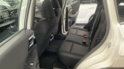 
										2024 Mitsubishi Outlander ZM MY24 ES 7 Seat (2WD) White 8 Sp full									