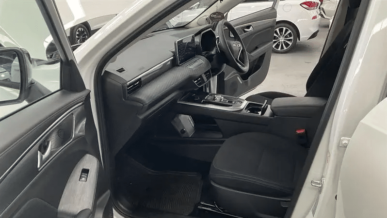 
								2025 GWM Haval Jolion Premium White 7 Speed Auto Dual Clutch full									