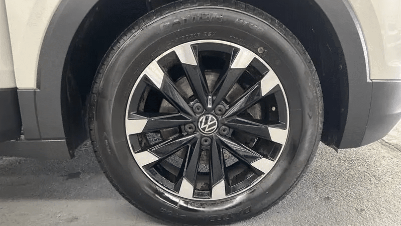 
								2023 Volkswagen T-Cross C1 MY23 Update 85TSI Life Champagne full									