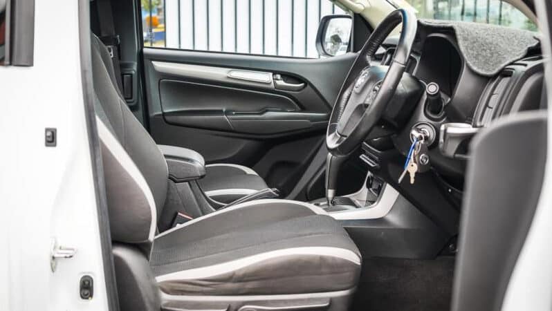 
								2018 Holden Colorado Cab Chassis LS RG MY19 full									