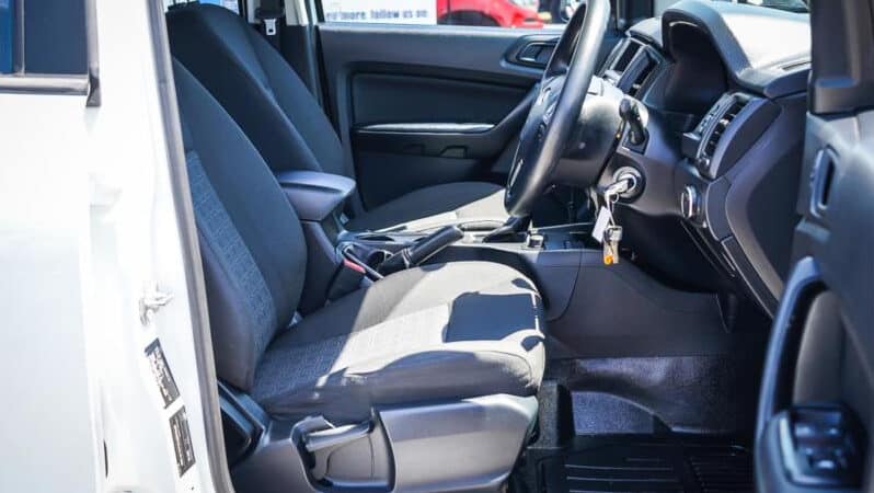 
								2018 Ford Ranger Cab Chassis XL PX MkIII 2019.00MY full									