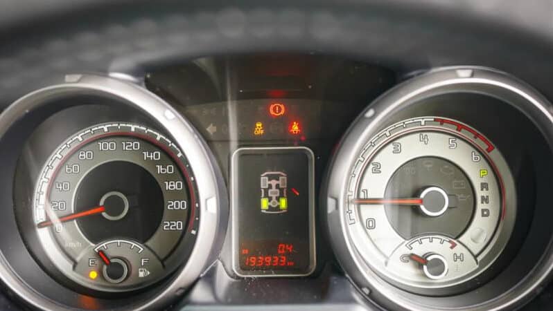 
								2015 Mitsubishi Pajero Wagon GLX NX MY15 full									