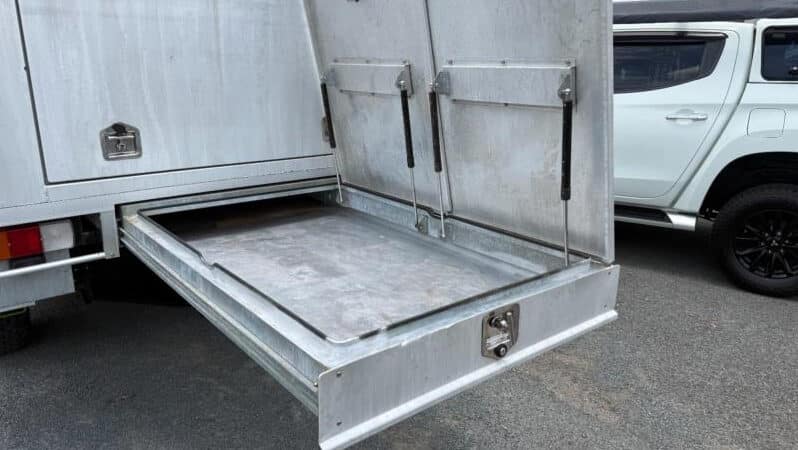 
								2018 Nissan Navara Utility SL D23 S3 full									