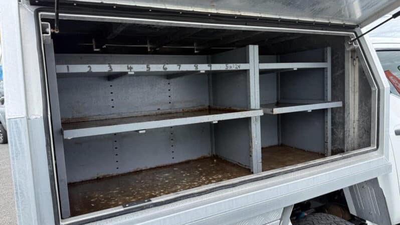 
								2018 Nissan Navara Utility SL D23 S3 full									