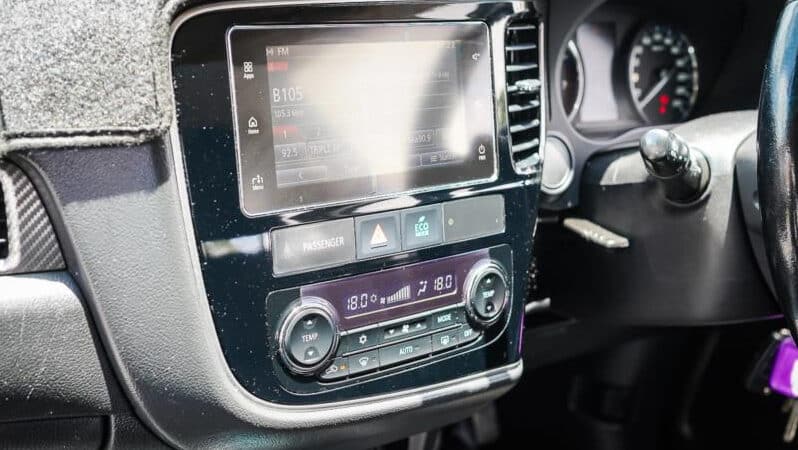 
								2016 Mitsubishi Outlander Wagon LS Safety Pack ZK MY17 full									