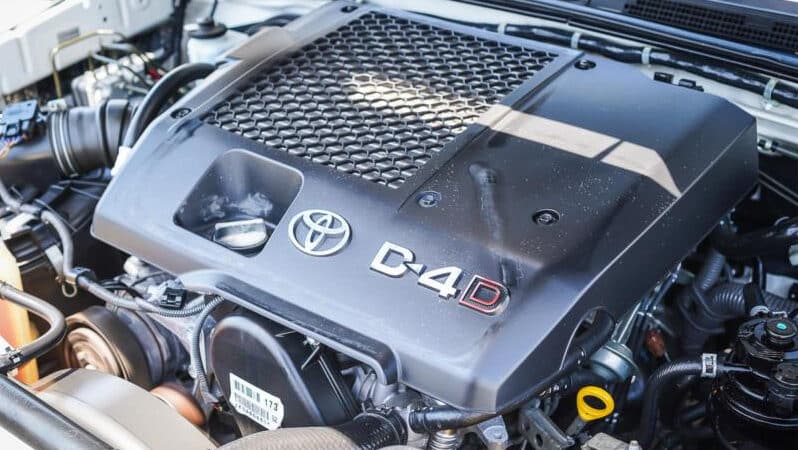 
								2014 Toyota Hilux Utility Black Limited Edition KUN26R MY14 full									