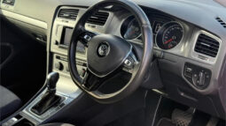 
										2013 Volkswagen Golf Hatchback 90TSI VII MY14 full									