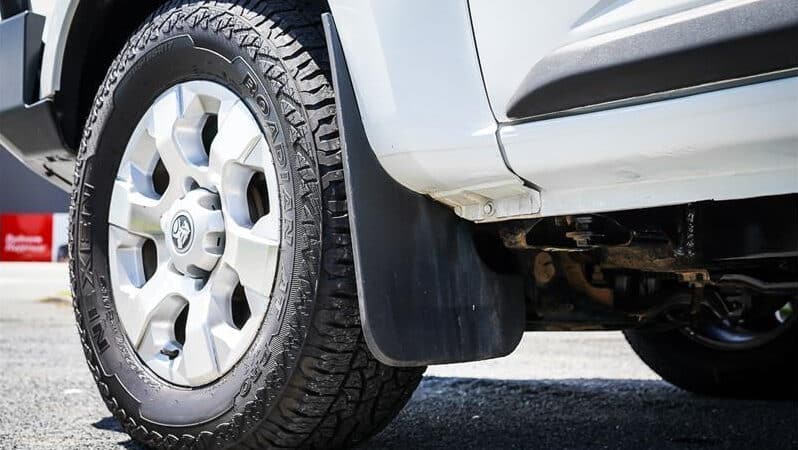 
								2018 Holden Colorado Cab Chassis LS RG MY19 full									