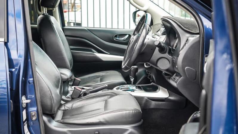 
								2017 Nissan Navara Utility ST-X D23 S2 full									