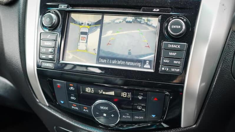 
								2017 Nissan Navara Utility ST-X D23 S2 full									