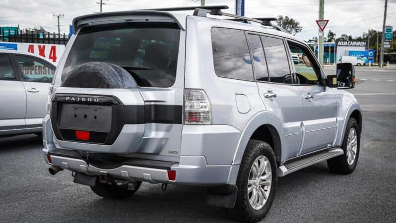 
								2015 Mitsubishi Pajero Wagon GLX NX MY15 full									